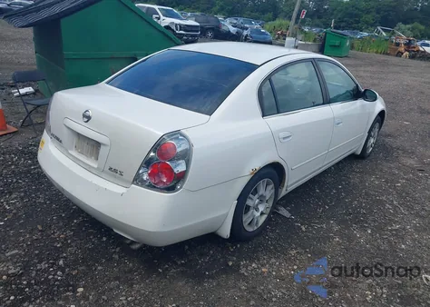 2005 Nissan Altima 2.5 S из США, поврежденный, VIN 1N4AL11D55C176282
